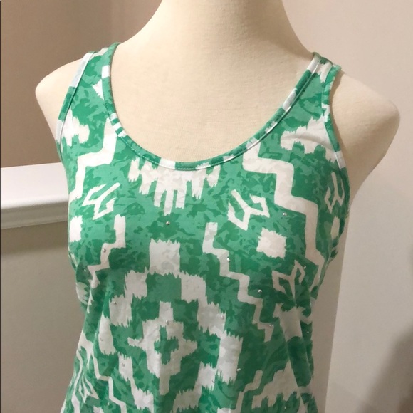 green printed tank - Picture 2 of 5